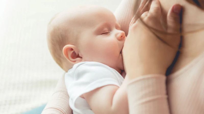 Cách làm tan cục sữa tắc nhanh chóng, giảm đau tức khó chịu