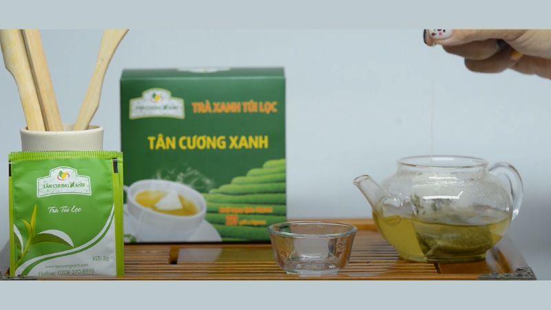 dùng túi lọc trà giảm thâm mắt