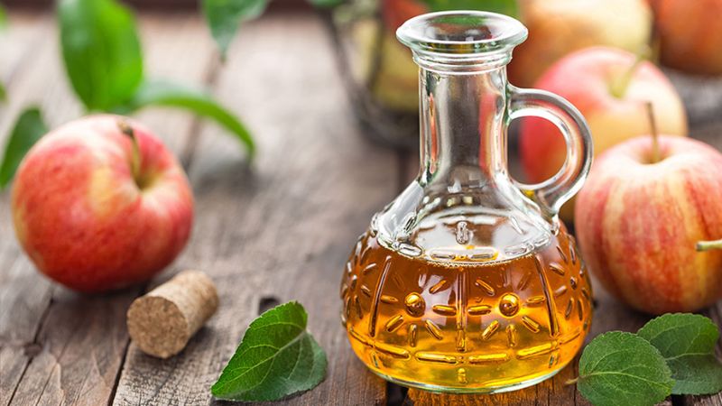 giấm táo trị viêm nang lông