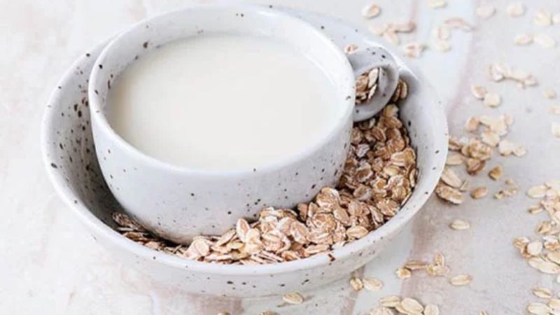 Hướng dẫn cách làm sữa yến mạch tại gia 