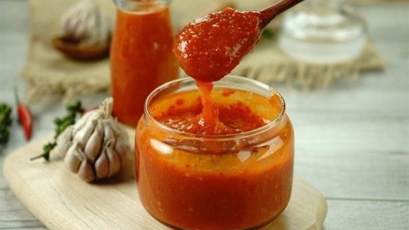 Lợi ích của việc tự làm tương ớt tại nhà