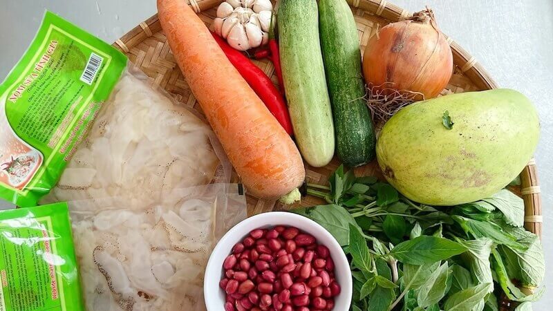 nguyên liệu làm nộm sứa thập cẩm