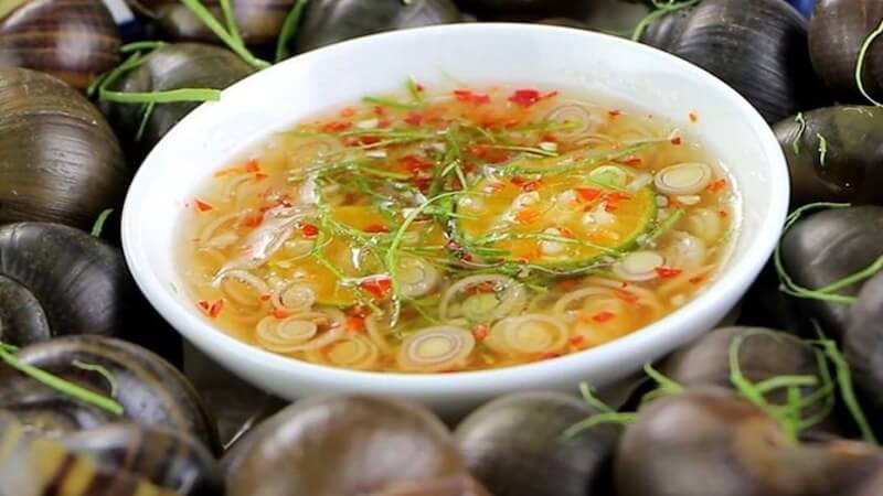 Nước chấm sả ớt chấm ốc