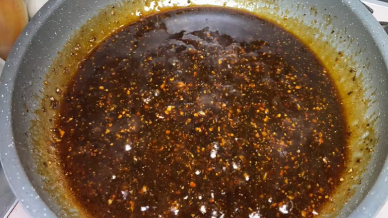 Nước chấm sốt tiêu đen chao