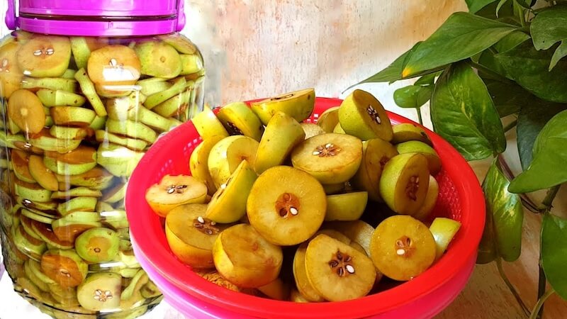 rượu ngâm táo mèo ngon chuẩn vị