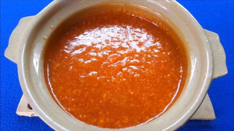 Thành phẩm tương ớt chua ngọt thơm ngon