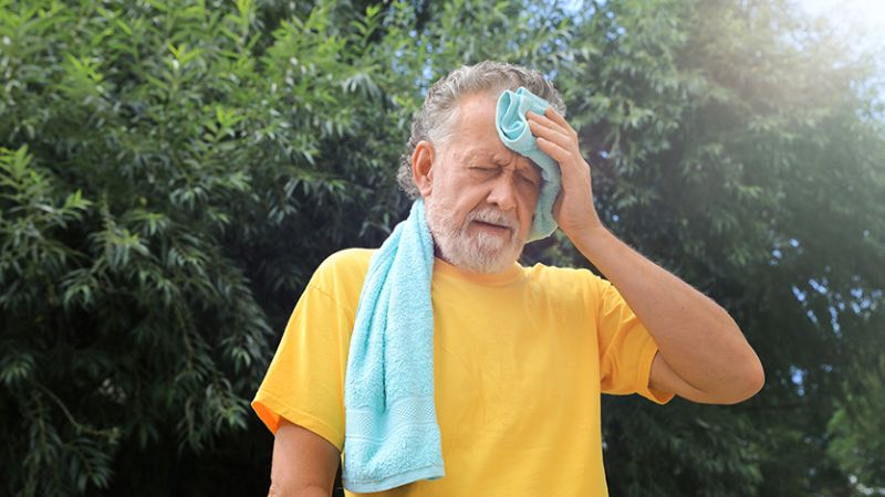 thiếu hụt nước gây đau đầu