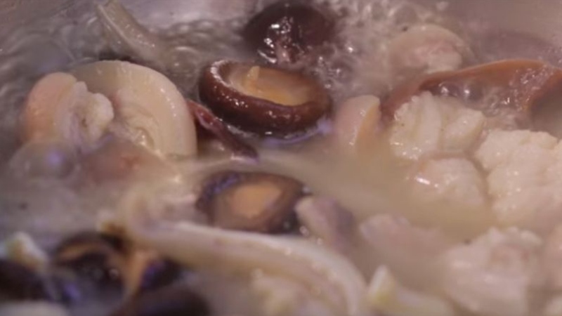 Tiến hành nấu thịt