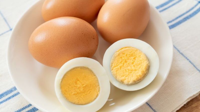 Trong trứng giàu choline giúp phát triển não bộ