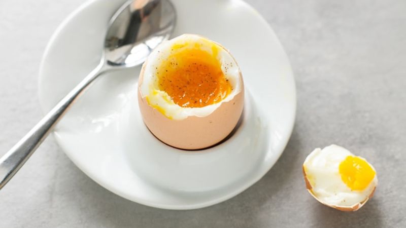 Trong trứng lòng đào chứa nhiều dưỡng chất cần thiết cho cơ thể