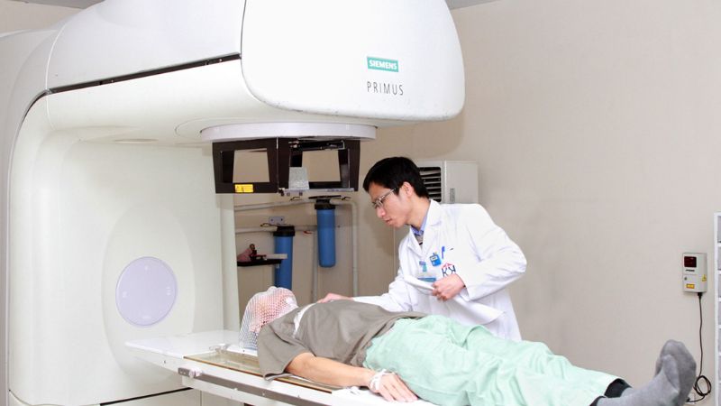 xạ trị điều trị ung thư
