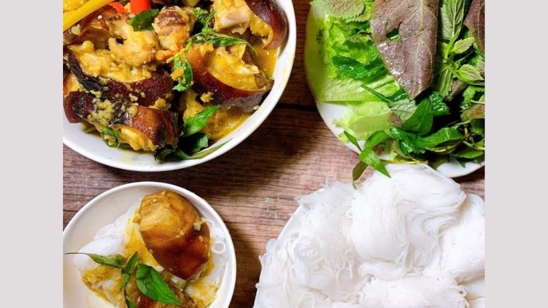 Cách nấu giò heo giả cầy miền Trung