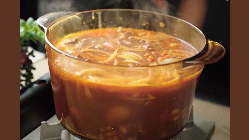Cách nấu lagu sườn heo chấm bánh mì