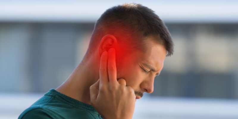cách chữa nước vào tai bị ù khi bơi